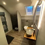 W-8 - Moderne Mit Viel Charme & Spektakulaerem Blick Apartamento